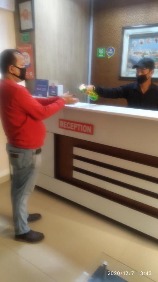Hotel Popular Amritsar Esterno foto