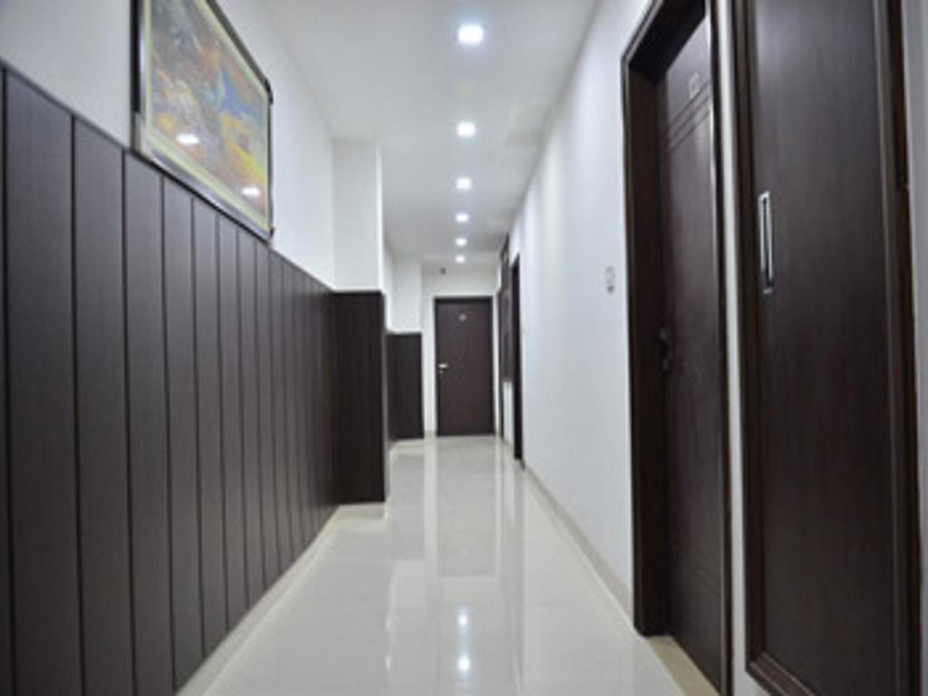 Hotel Popular Amritsar Esterno foto